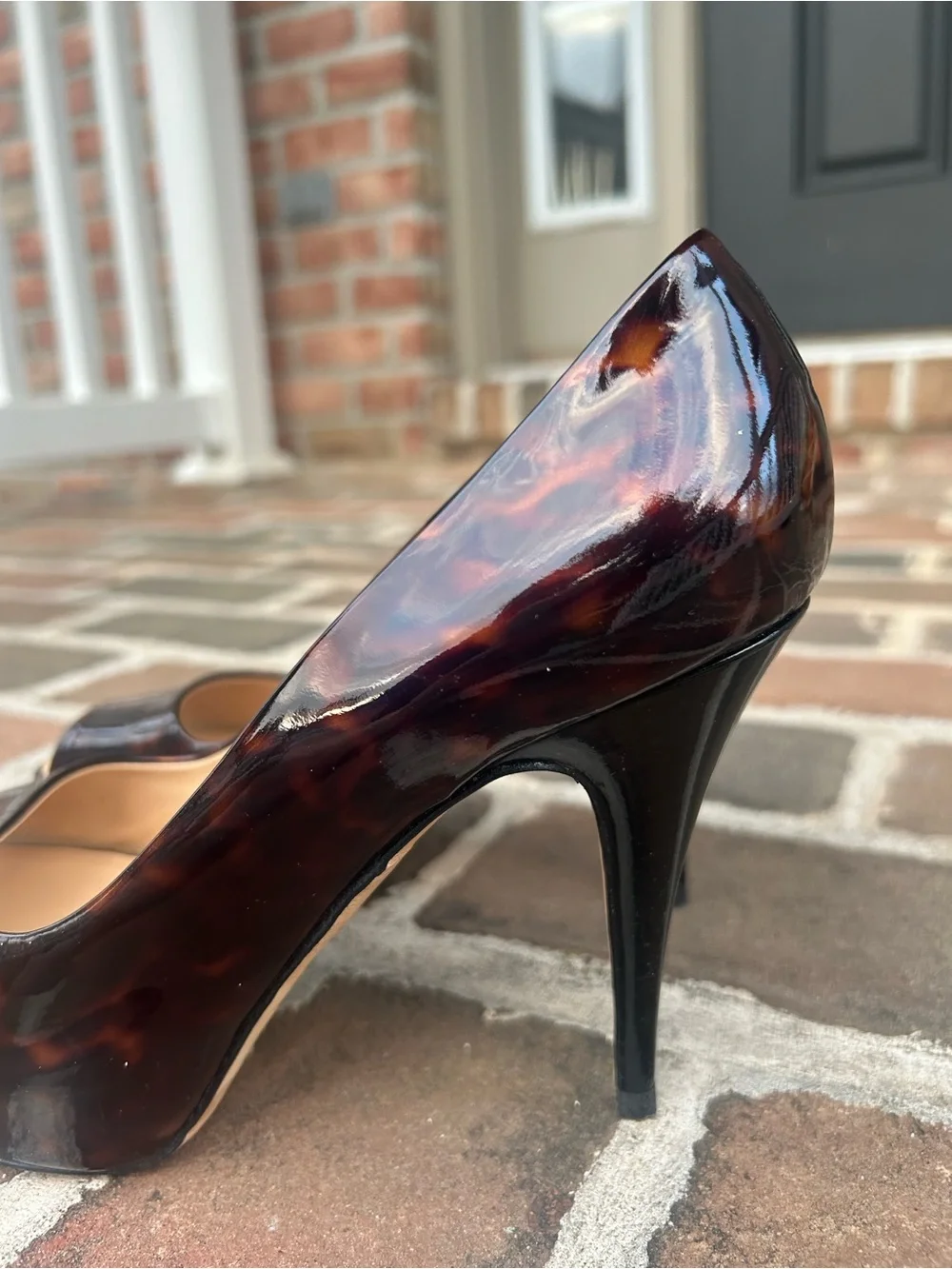 Giuseppe Zanotti sleek patent